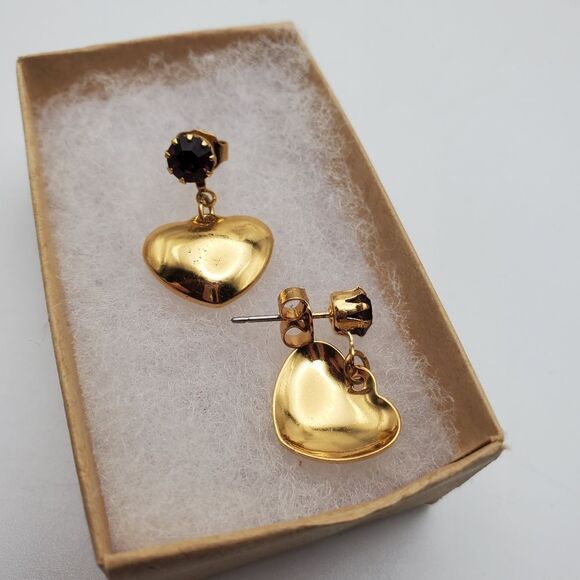 Garnet crystal gold plated heart earrings for pierced‎ ears - Picture 3 of 3